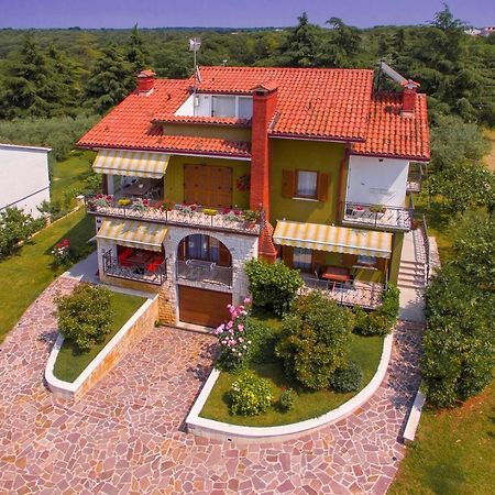 Apartment Complex Silvana Пореч Экстерьер фото